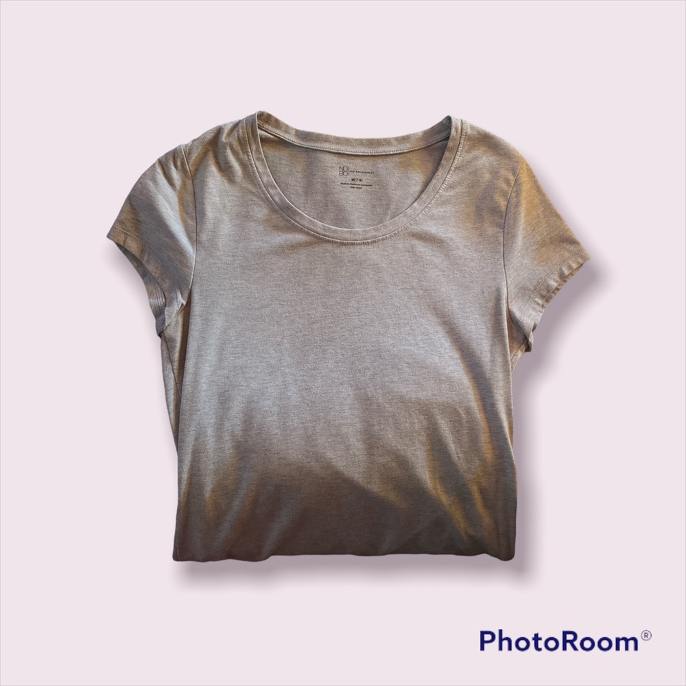 Plain grey t-shirt, size M(7-9)